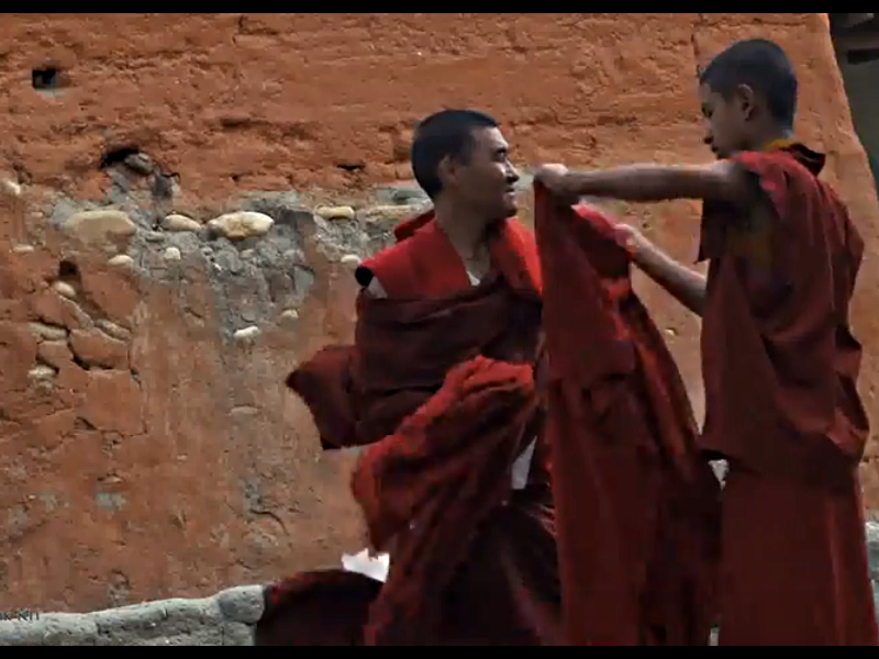 Тибетская тюрьма для монахов Драпчи, Тибетские монахи